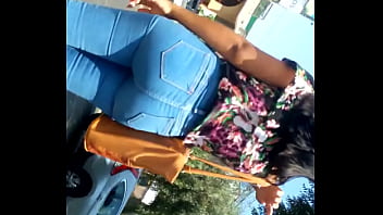 Linda Morena Esperando Micro