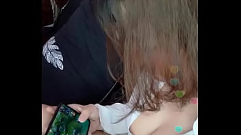 em khánh my qu_n 4 chơi li_n qu_n và khoe bưởi năm roi