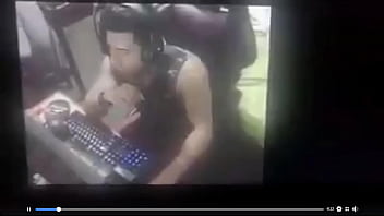 Jesus Sideral Enviando Video De Su Culo A Su Primo