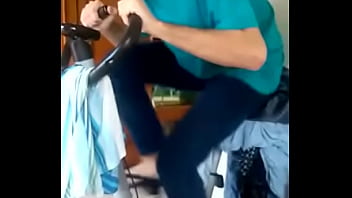 Portugu_s Colono Malhando Para Sua Primeira Foda - gay, gay-amateur, gay-sex - Video 3424513