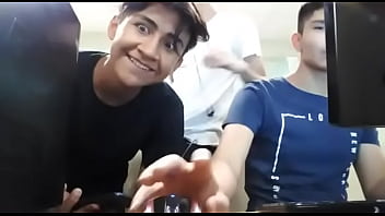 Tremenda Cojidota En El Examen