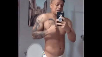 Hablame M. Muestra Su Boa