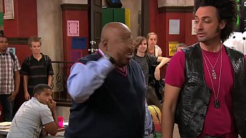 Uma Banda Lá em Casa UBLC S01E05 - Got No Class