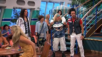 Uma Banda Lá em Casa UBLC S01E17 - Weasels On Deck