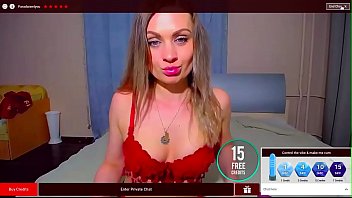 Sexy Blond Live Chat