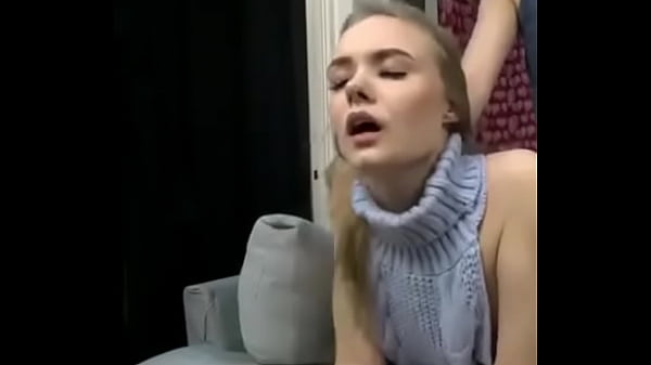 Chico Folla A Una Americana