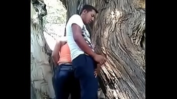 Cogiendo Mientras Nadie Nos Ve