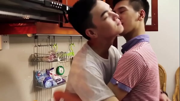 Asian Gay Boy Kiss