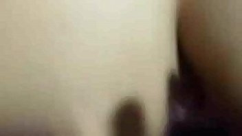 المخده تحت طيازها ونيك مولع