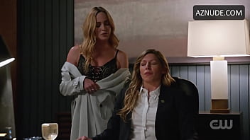 Caity Lotz Ledgends Ii