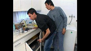 Alberto Lucianompeg - blowjob, shaved, masturbation, gay - Video 6358887