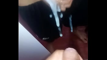 Novinho Gozando Gostoso - gozada, leitinho, espelho, novinho, para-sua-mulher - Video 3407060