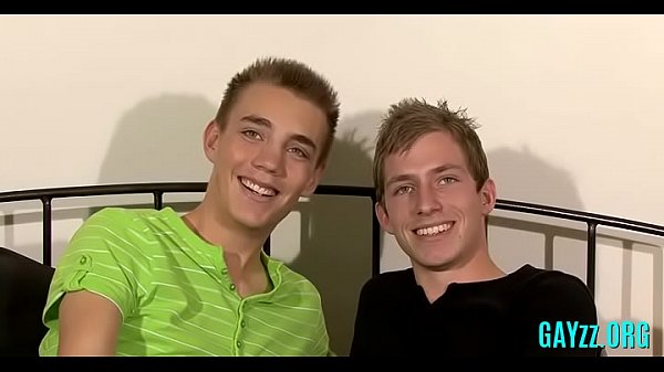Gay Dude Plays With A Large Penis