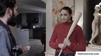 Beautifull Teen Have Sex With Stalker