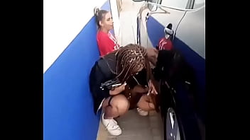 Españolas Pilladas Meando