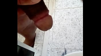 Mijando De Pau Duro - porno, pintudo, cabecudo - Video 3120847