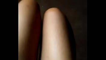 Hot Ebony Flapping Thighs And Legs