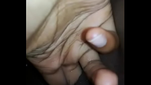 Andisiwe I_m Hot Cumming