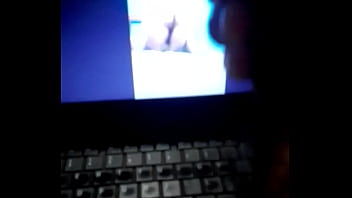 Se Masturba Mirandome