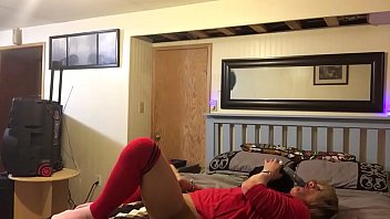 Allie Paths Dildo Anal