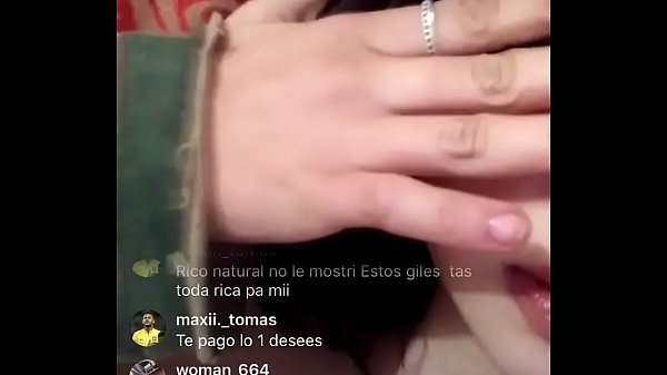 Pendeja Mostrándose