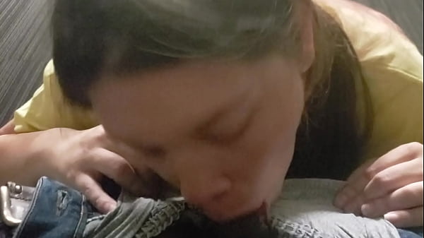 Getting Sucked Up - bj, neck, dick-sucking - Video 3274325