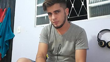 Flakael Aceita Fazer Porn_ Gay. Vai Ser Um Negão Ou Um Branquinho?