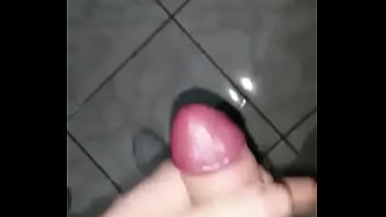 Punheta Com Gozada - gozada, pauzao - Video 3302308