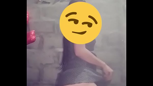 Ella Provocandome