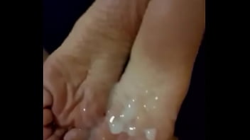 Jouis Sur La Plante Des Pieds