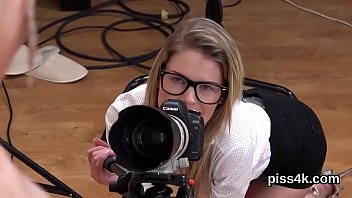 Lovable Lesbo Chicks Get Covered With Pee And Splatter Wet Vaginas