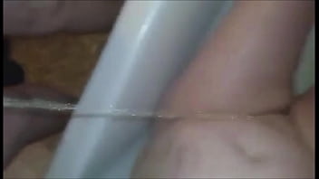 Momma And Cunt Pissing On Each Other