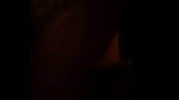 Dándole Duro Antes De Ir A Ver A Su Marido