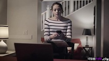 Sexy Teen Babe Avi Love Saw Her Stalker Mike Macini Oustide Her House And Started A Hot Sex With Him.