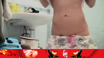 (21 Anos) Novinha Bucetinha