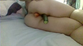 Bbw Has A Bit Of Ass And Pussy Play