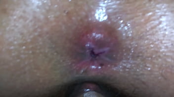 Dando A Boceta Com Vibrador No Cu