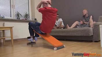 Fetish Stud Gets Jizzed After Bareback