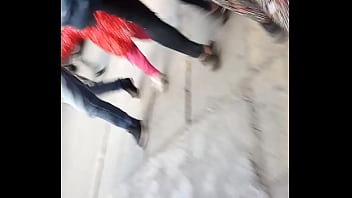 Hermoso Culo Paseando En La Calle