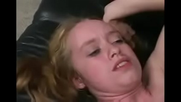 Jovencita Rica Haciendo El Amor