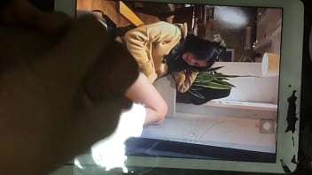 Bắn Tinh Gái Xinh