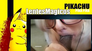 Rubia De Lentes Da Una Mamada A Negro Carita Medio Deforme