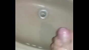 Mi Pene Aventando Lechita