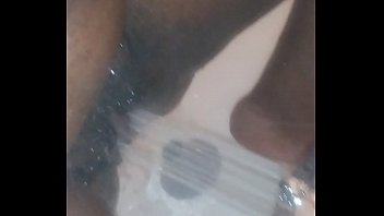 Naejae Keeps It Sqeaky Clean