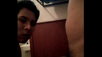 Mamando Verga De Chacal - blowjob, gay, twink, mamada, chacal - Video 3271292
