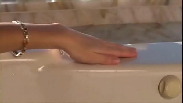 Chica Se Masturba En La Ducha
