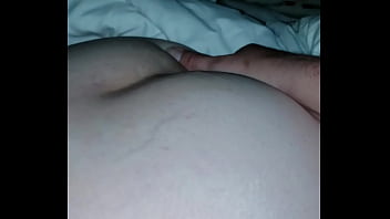 Hot Wife Gets Fingered From Behind