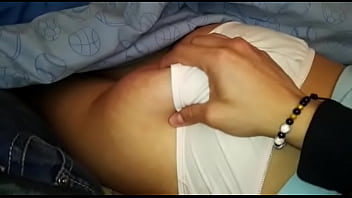 Azotando El Culo De Mi Flaca.