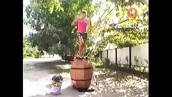 Upskirt Flash Boobs Camera Caché