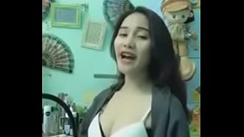 Gái xinh uplive nhảy lạc tr_i 18